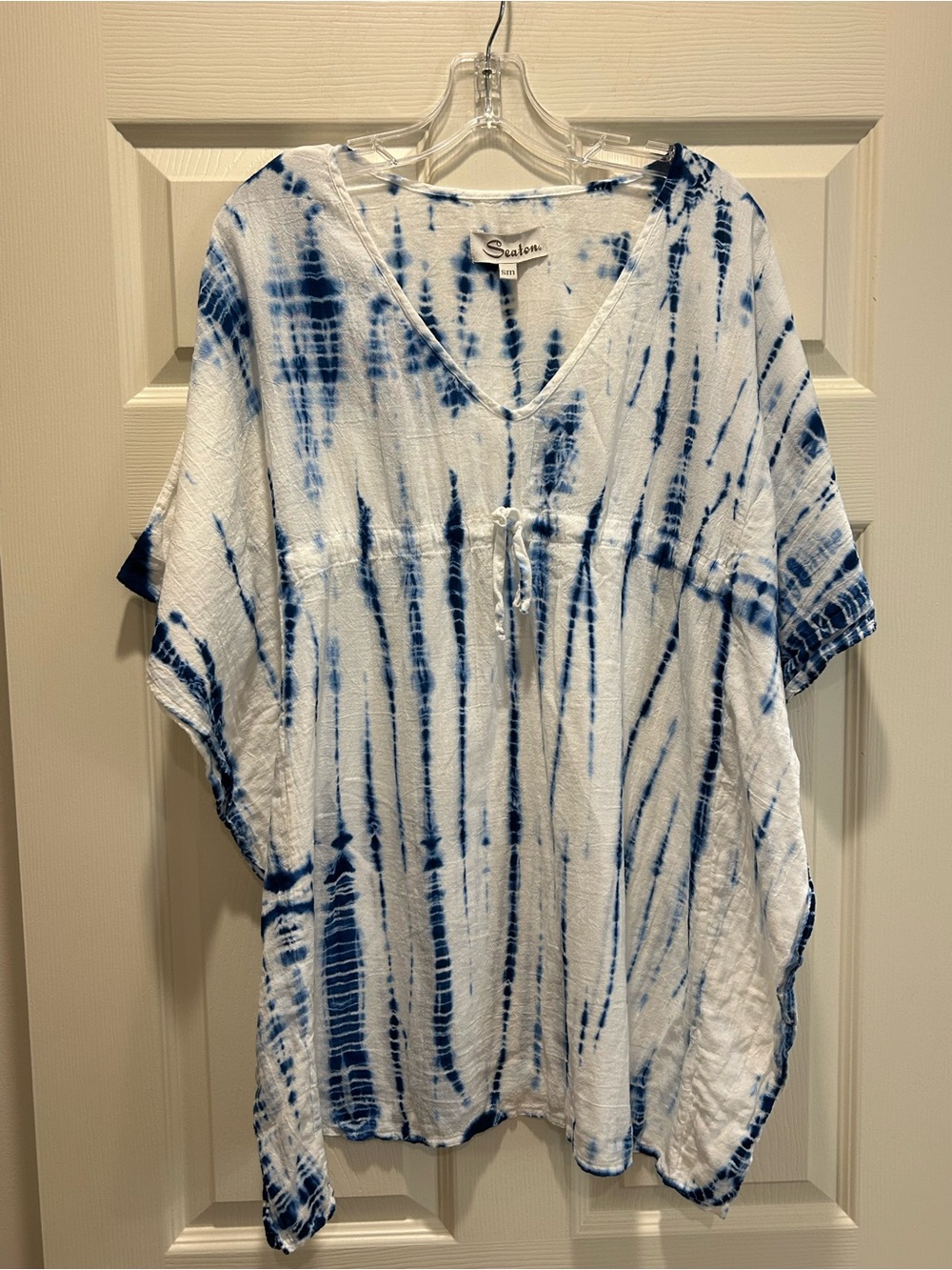 Seaton Blue Tie-Dye V-Neck Women’s Top